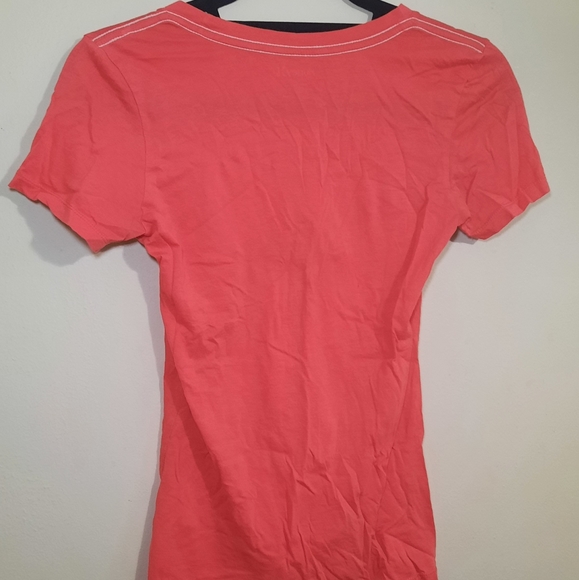 Hurley T-shirt Size Small in Colour Coral - Picture 4 of 4